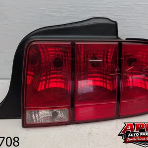 OEM 2006 Ford Mustang Coupe 4.0L Taillight Right Passenger