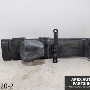 OEM 2007 BMW X5 4.8L Right Passenger Side Air Cleaner Cooler Intake Duct Pipe