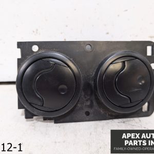 OEM 1997 Buick Riviera 3.8L A/C Vent Assembly 5M2485 2693