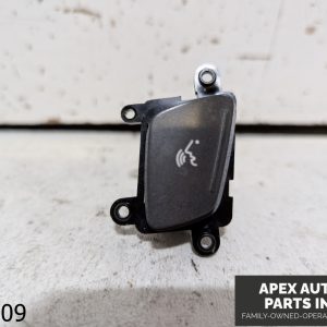 OEM 2012-2013 KIA Soul 2.0L Steering Wheel Audio Switch 96700-2K650