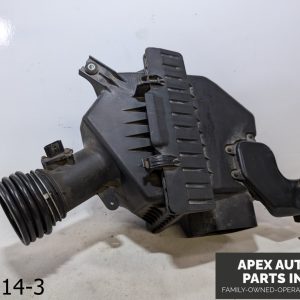 OEM 2006 Infiniti M35 3.5L AIR INTAKE CLEANER FILTER BOX ASSEMBLY ASSY