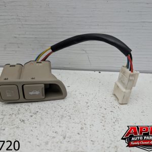 OEM 2015 Kia Optima 2.4L TRUNK LID FUEL DOOR OPEN RELEASE SWITCH