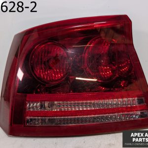 OEM 2006 Dodge Charger 3.5L Driver Side Tail Light Taillight F04B44052