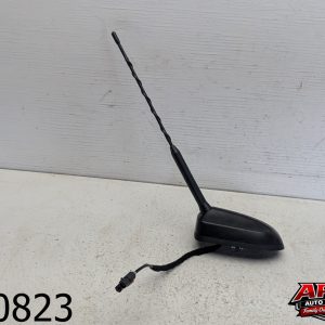 OEM 2017 Ford Focus 2.0L Radio Antenna Broadcast Receiver Module Assembly