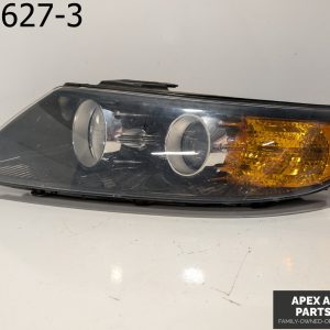 OEM 2013 Kia Sorento FRONT LEFT DRIVER SIDE HEADLIGHT HEAD LIGHT LAMP