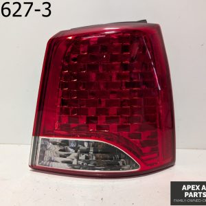 OEM 2013 KIA Sorento 2.4L Tail Light Assembly Right