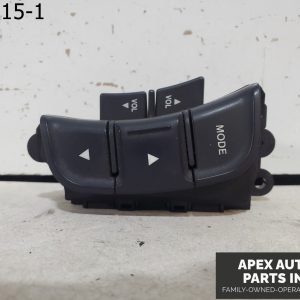 OEM 2007 KIA Rondo 2.7L RADIO CONTROL SWITCH