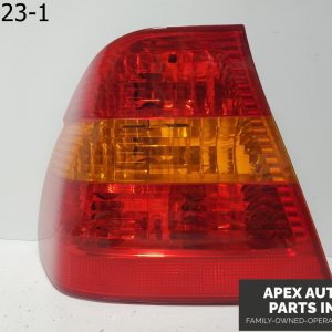 OEM 2003 BMW 325i M54 Sedan Left Driver Side Tail Light Lamp Outer