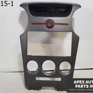 OEM 2007 KIA Rondo 2.7L Radio Stereo Temperature Climate Control  Dash Trim