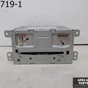 OEM 2015 Chevrolet Malibu 2.5L Radio AM FM CD Radio Player F04B30051