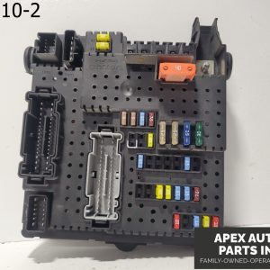OEM 2005 Volvo XC90 2.9L Cabin Fuse Box