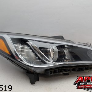 OEM 2015 Hyundai Sonata 2.4L Passenger Right Headlight Head Lamp Light