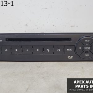 OEM 2009 Chrysler Town & Country 3.8L DVD Player P05064063AE