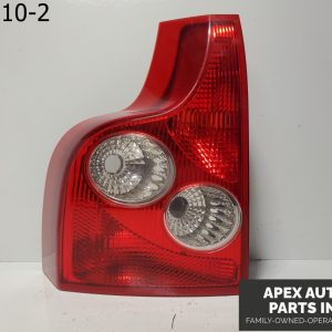 OEM 2005 Volvo XC90 2.9L Left Rear Lower Tail Light Assembly 30612810