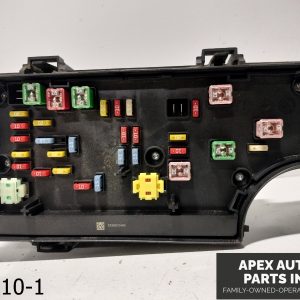 OEM 2006-2010 Chrysler PT Cruiser 2.4L Hard Top TIPM Fuse Box