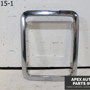 OEM 2007 Chrysler Pacifica 4L Center Console Shift Shifter Bezel Trim Chrome