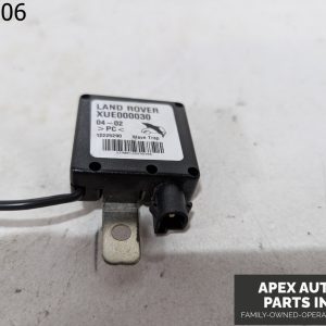 OEM 2003 Range Rover 4.4L Radio Antenna Filter Module