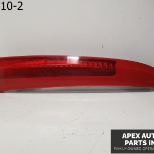 OEM 2005 Volvo XC90 2.9L UPPER TAIL LIGHT REAR RIGHT PASSENGER SIDE 30678220