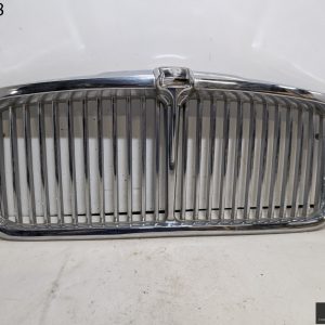 OEM 1984 Jaguar XJ6 4.2L (1980-1987) front Grill