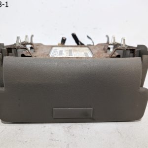 OEM 2005 Jeep Grand Cherokee 5.7L CENTER CONSOLE DVD VIDEO MEDIA DRIVE PLAYER