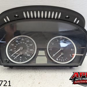 OEM 2005 BMW 530i 3.0L Instrument Speedometer Gauge Cluster
