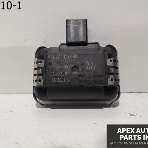 OEM 2005 Volvo XC90 2.9L Front Windshield Wiper Rain Sensor
