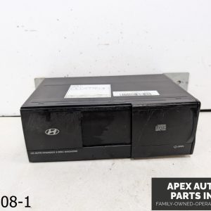 OEM 2004 Hyundai XG350 3.5L Audio Player 6 Disc CD Changer Unit