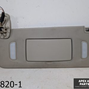 OEM 2008 GMC Yukon 5.3L Crew Cab Sun Visor Left Driver Light Mirror