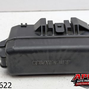 OEM 2005 Toyota Highlander 3.3L Fuse Box Relay Under Hood