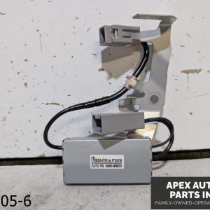 OEM 2016-2022 Toyota Prius 1.8L ANTENNA Amplifier 86300-47160