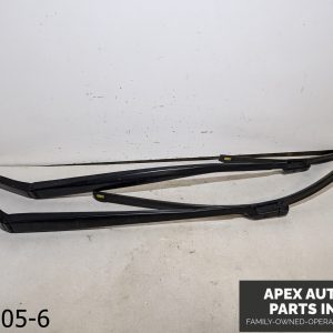 OEM 2016-2022 Toyota Prius 1.8L FRONT LEFT & RIGHT WINDSHIELD WIPER ARM BLADES