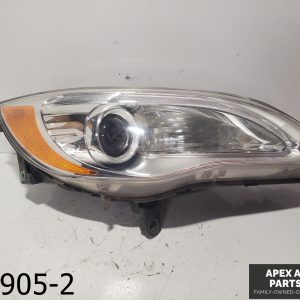 OEM 2013 Chrysler 200 2.4L FRONT RIGHT RH SIDE HALOGEN HEADLIGHT LIGHT LAMP