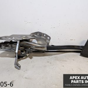 OEM 2016-2022 Toyota Prius 1.8L BRAKE STOP PEDAL W/ SENSOR ASSEMBLY 89510-47040