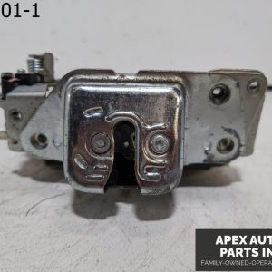 OEM 2010 Chrysler Town & Country 3.8L Rear Liftgate Lock Latch Actuator Motor