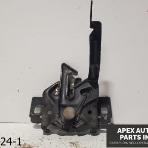 OEM 2003-2006 Ford Explorer 5.4L  Hood Lock Latch Release Actuator