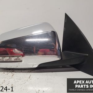 OEM 2011 Chevrolet Traverse 3.6L PASSENGER RIGHT SIDE VIEW MIRROR w TURN SIGNAL