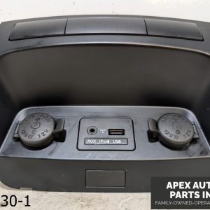 OEM 2011-2015 KIA Sorento 2.4L LX AUX IPOD USB PORT OUTLET PANEL