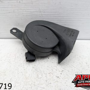 OEM 2007 Toyota Camry 2.4L Low Note Horn Assembly