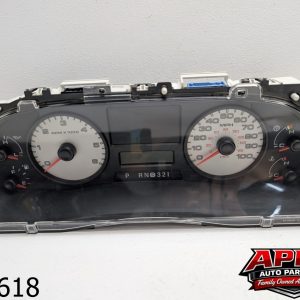 OEM 2005 Ford F-250 5.4L Gauge Cluster Speedometer 100mph