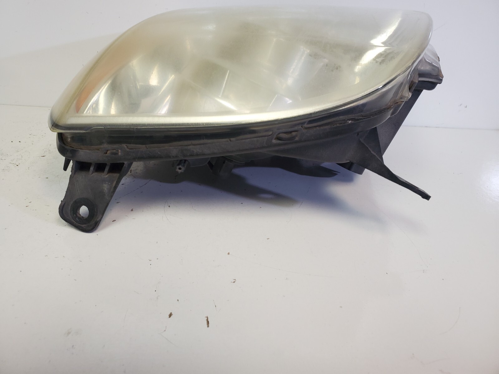 OEM 2007 - 2014 GMC Yukon XL 1500 Driver Left Halogen Headlight LH - Image 8