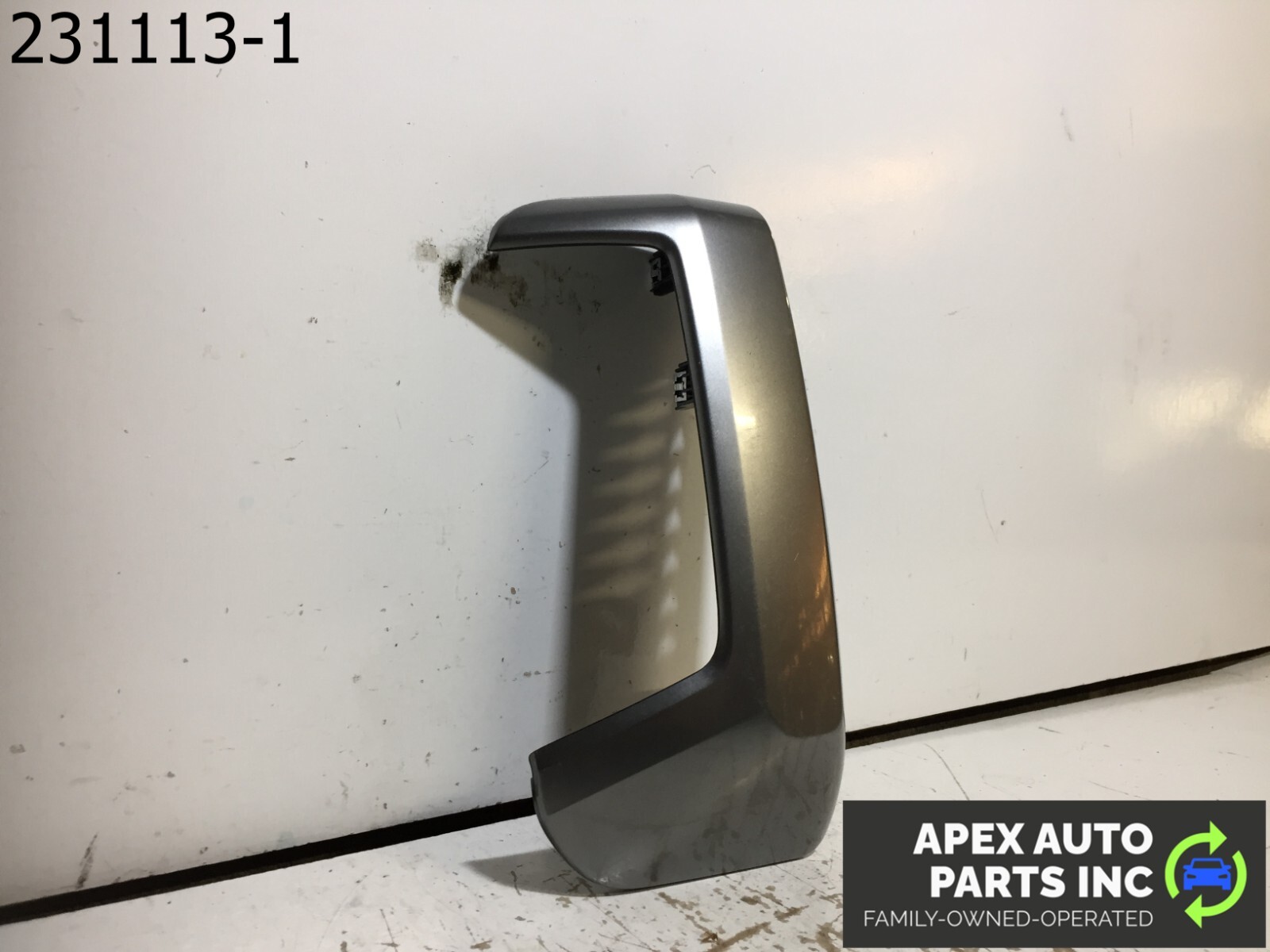 OEM 2015 Chevy Silverado FRONT RIGHT DASH TRIM PANEL MOULDING - Image 2