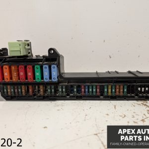OEM 2004-2007 BMW 525i 2.5L ENGINE UNDERHOOD FUSE RELAY JUNCTION BOX