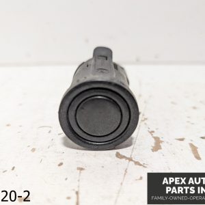 OEM 2004-2007 BMW 525i 2.5L PDC Rear Parking Sensor 6989091