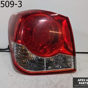 OEM 2014 Chevrolet Cruze 1.4L Driver Side Tail Light Taillight F03B55001