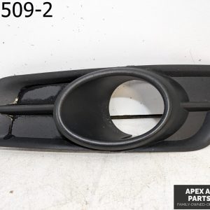 OEM 2014 Chevrolet Cruze 1.4L Front RH Grille Fog Light Trim 95980708