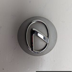 OEM 2006 Lexus IS350 3.5L  WHEEL RIM HUB CAP CENTER