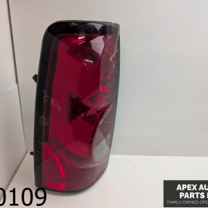 AFT  2003 Chevrolet Silverado 6.0L Driver Left Tail Light