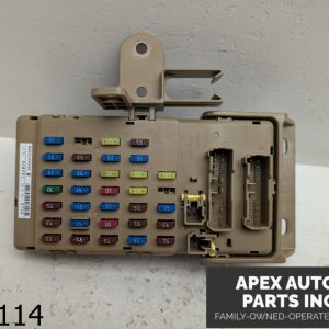 OEM 2006 Subaru Tribeca 3.0L  Cabin Fuse Relay Box Fusebox