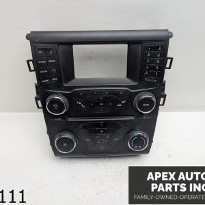 FORD FUSION 2013 A/V Equipment control panel