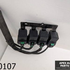 OEM 1995 Cadillac Seville SLS 4.6L Fuse Relay Holder